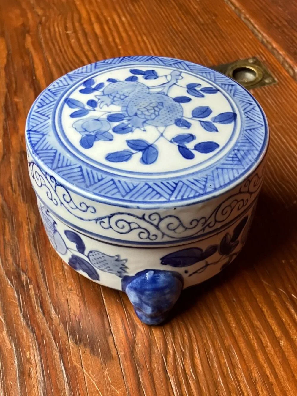 Vintage Chinoiserie Flow Blue Trinket Box Qianlong Mark